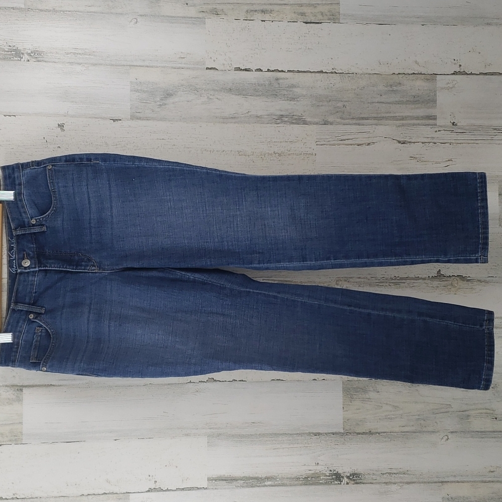 Gloria Vanderbilt straight leg All Around Slimming Effect blue jeans Size 4P